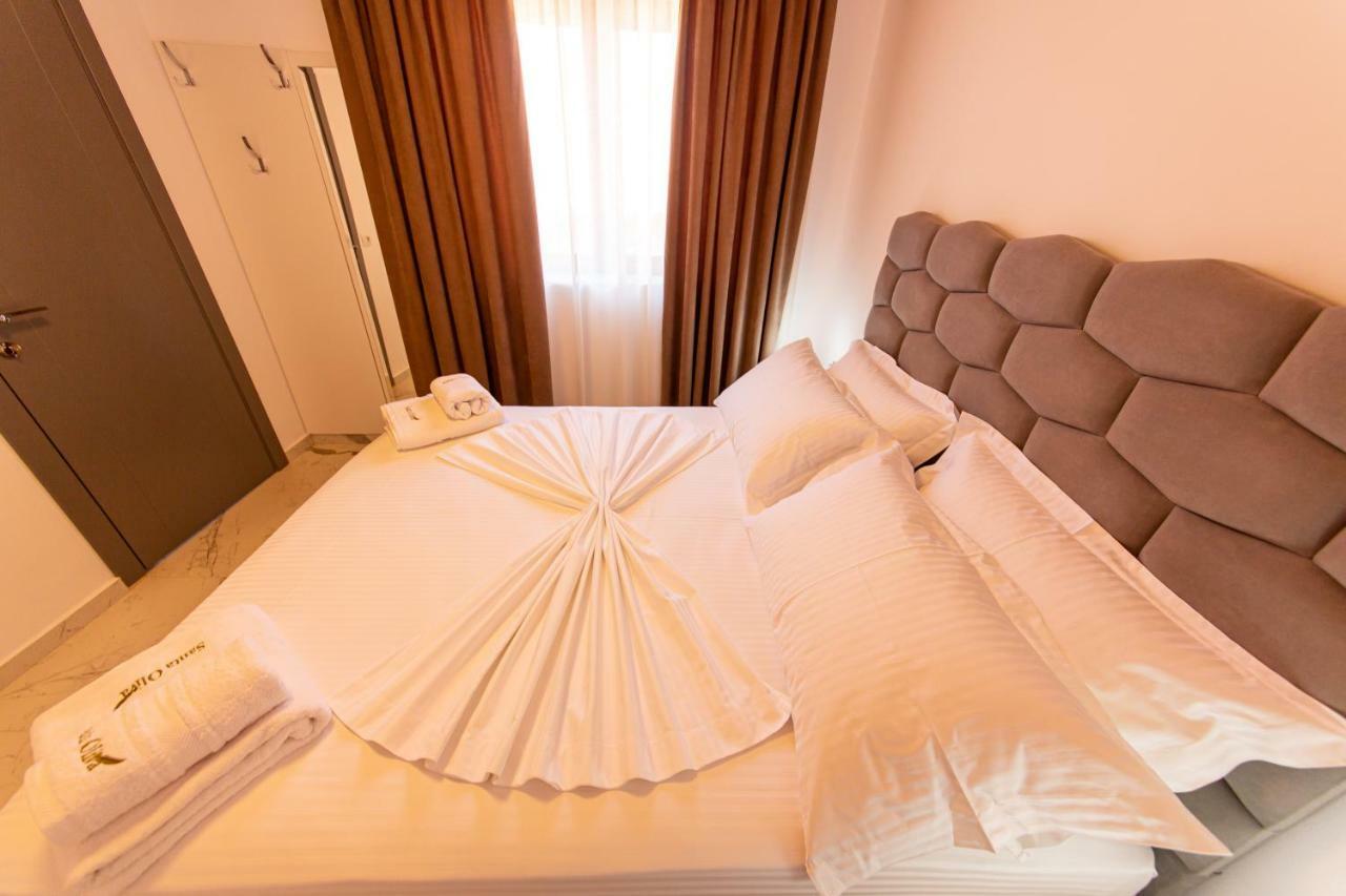 Santa Oliva Suites Ksamil Buitenkant foto