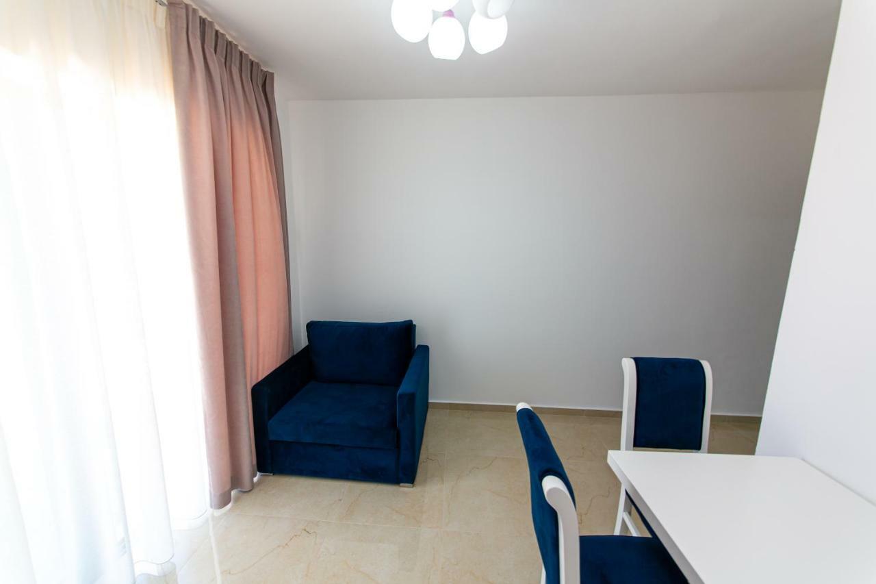 Santa Oliva Suites Ksamil Buitenkant foto
