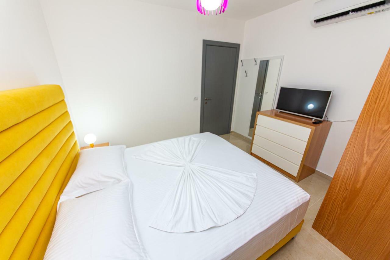 Santa Oliva Suites Ksamil Buitenkant foto